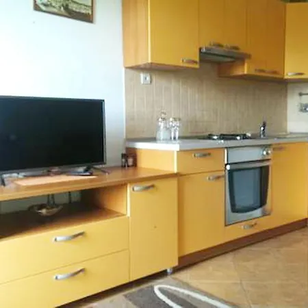 Mira Apartment
