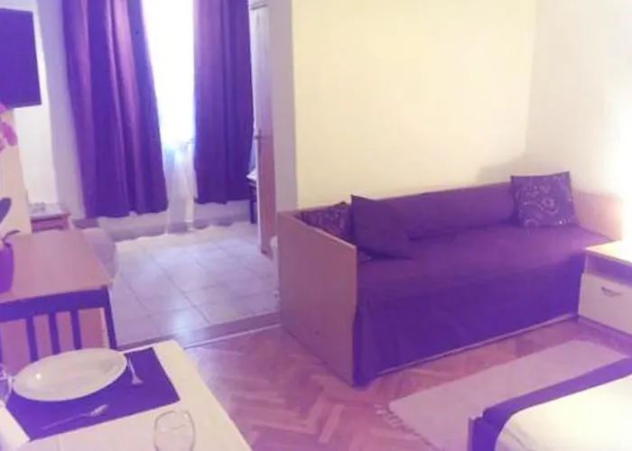 Mira Apartment Makarska