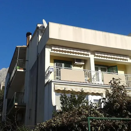 Διαμέρισμα Mira *